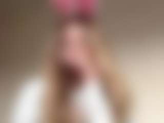Chloe Show's Live Sex Cam Show
