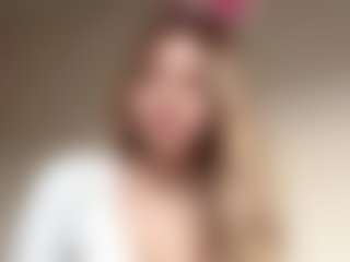 Chloe Show's Live Sex Cam Show