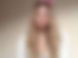Chloe Show's Live Sex Cam Show