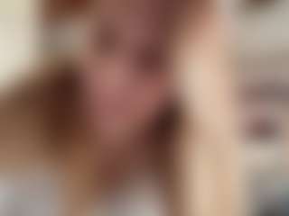 Chloe Show's Live Sex Cam Show
