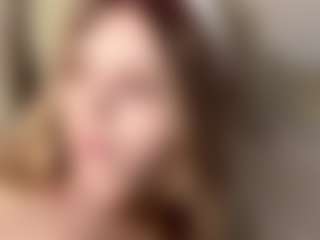 Chloe Show's Live Sex Cam Show