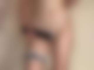 Chloe Show's Live Sex Cam Show