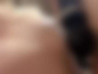 Chloe Show's Live Sex Cam Show