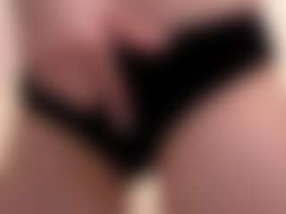 Chloe Show's Live Sex Cam Show