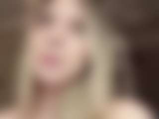 Live cam show with Chloe Show - Fullynaked on Camsoda