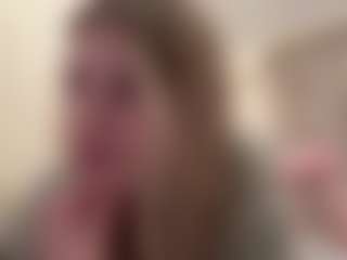 Chloe Show's Live Sex Cam Show