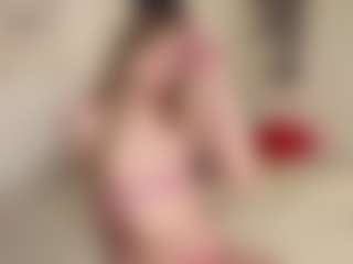 Live cam show with Chloe Show - Fullynaked on Camsoda