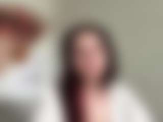 Emy-BLOOM's Live Sex Cam Show