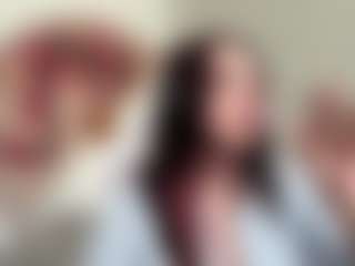 Emy-BLOOM's Live Sex Cam Show