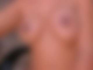 Live cam show with Natalie Lewis - Body Massage on Fapmatic.com