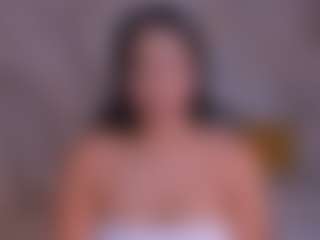 Live cam show with Natalie Lewis - Normal on Fling VIP Chat