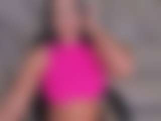 Live cam show with Natalie Lewis - Brown Hair on TeamSkeetLive
