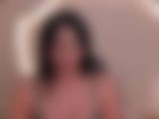 Live cam show with Natalie Lewis - Body Massage on CamwithHer