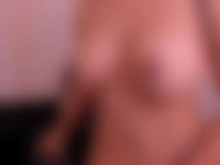 Live cam show with Natalie Lewis - Body Massage on xxxlivecams.org