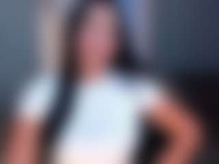 Live cam show with Natalie Lewis - Body Massage on Camsoda