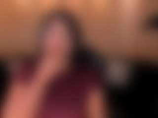 Live cam show with Natalie Lewis - Camel Toe on xfollow cams