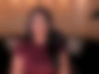 Live cam show with Natalie Lewis - Camel Toe on Livezox