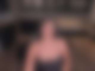 Live cam show with Natalie Lewis - Normal on SmokeAndPoke