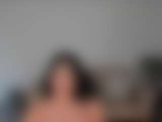 Live cam show with Natalie Lewis - Bluehair on Camsoda