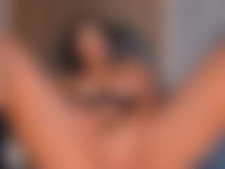 Live cam show with Natalie Lewis - Handjob on Camsoda.co