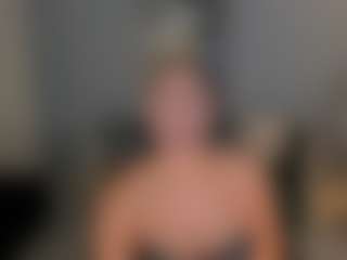 Natalie Lewis's Live Sex Cam Show