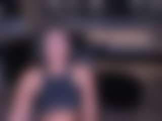 Spettacolo in cam dal vivo con Natalie Lewis - Camel Toe su Camsoda