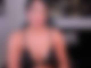 Live cam show with Natalie Lewis - Brown Hair on xplaylive.com
