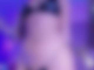 NiinaSissy's Live Sex Cam Show