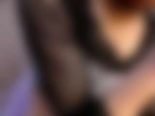 Live cam show with DARA - No Smoking on Instabang