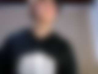 Live cam show with DARA - Average on crypto-cams