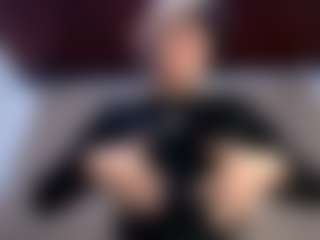 Live cam show with DARA - Tease on CamClone