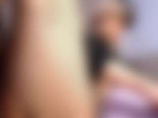 Live cam show with DARA - Tease on CamClone
