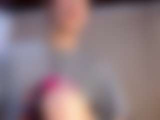 Live cam show with DARA - Cumshot on Soda Cam