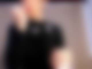 Live cam show with DARA - Cumshot on Camsoda