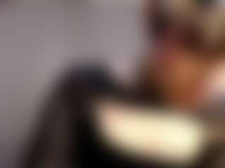 Live cam show with DARA - Cumshot on Camsoda