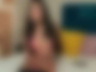 Show de cam en direct avec Charlott Moreu - Thin sur Camsoda