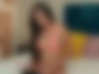 Live cam show with Charlott Moreu - Ass Bouncing on Cam Slut