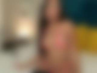 Live cam show with Charlott Moreu - Blowjob Brown Hair on livesexfox.com