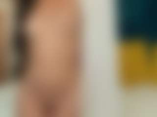 Charlott Moreu's Live Sex Cam Show