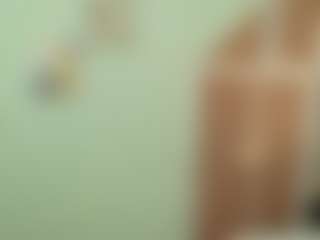 Live cam show with Charlott Moreu - Amateur on justonemore.cc