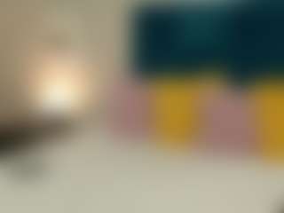 Charlott Moreu's Live Sex Cam Show