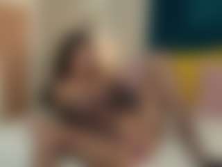 Charlott Moreu's Live Sex Cam Show