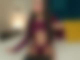 Charlott Moreu's Live Sex Cam Show