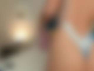 Charlott Moreu's Live Sex Cam Show