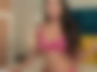 Live cam show with Charlott Moreu - Public on SxyPornLive