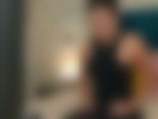 Live cam show with Charlott Moreu - Moaning on crypto-cams