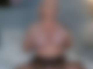 Live cam show with ChloeAdamsTx - Blonde Hair on anonymated.com
