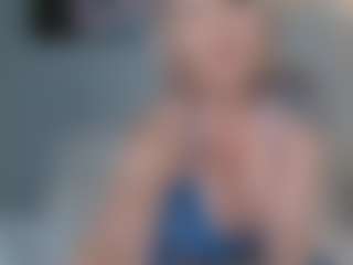 ChloeAdamsTx's Live Sex Cam Show