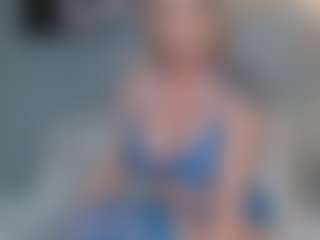 ChloeAdamsTx's Live Sex Cam Show