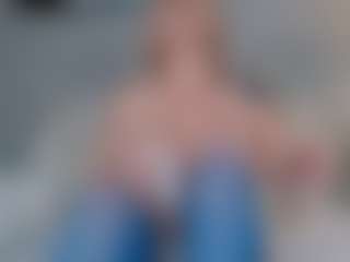ChloeAdamsTx's Live Sex Cam Show